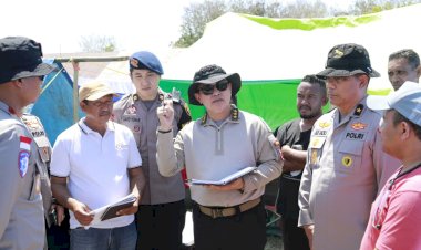 Astamaops-Polri-Cek-Langsung-Posko-Pengungsi-Gempa-NTT,-Siapkan-Dukungan-SAR-hingga-Layanan-Medis