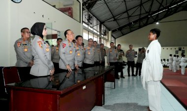 Wakapolri-Dorong-Sepolwan-Naik-Level:-Cara-Belajar-Berubah,-Polwan-Disiapkan-Hadapi-Tantangan-Modern