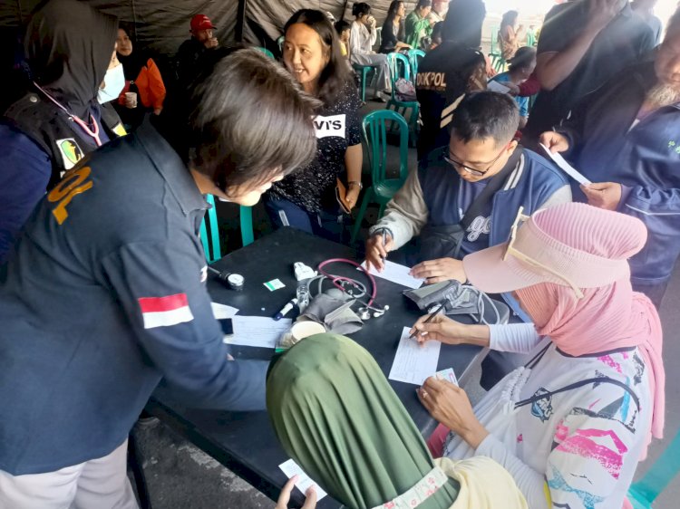 Polresta Malang Kota Gelar Bakkes, 200 Warga Ikuti Cek Kesehatan Gratis di Hari Bhayangkara ke - 80
